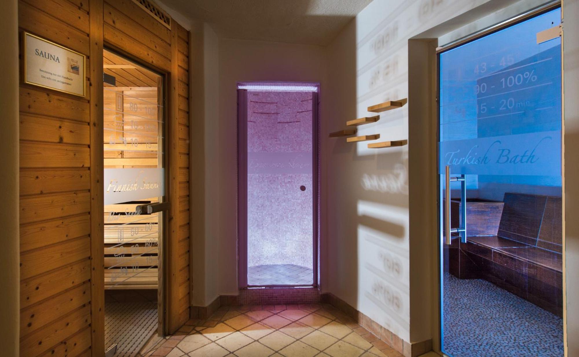 Hotel Alpenroyal Кастелрото Екстериор снимка