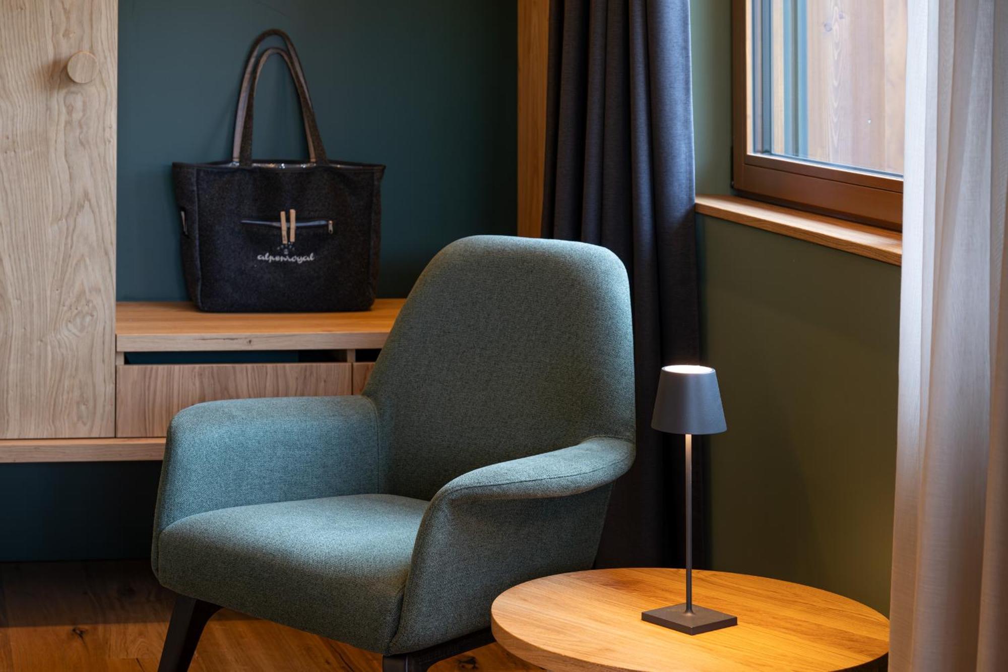 Hotel Alpenroyal Кастелрото Екстериор снимка